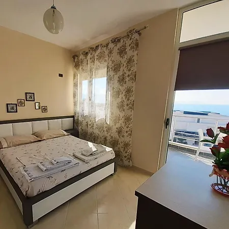 Marina Chic Apartment *